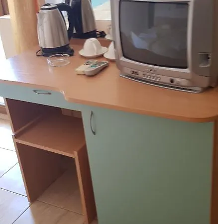 Casa Zdrava ゲストハウス ポモリエ
